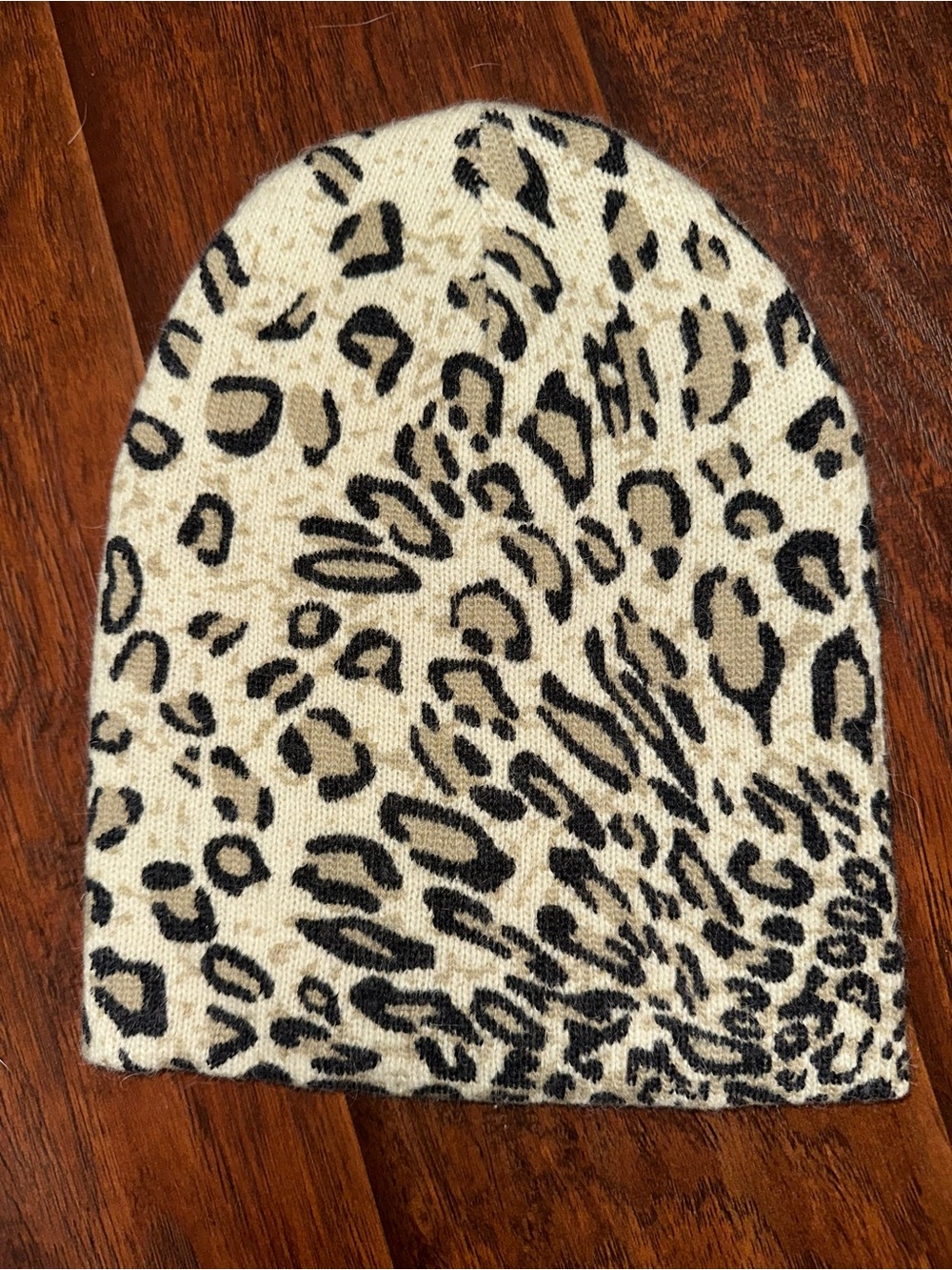 Simply Noelle Angora Wool Blend Beanie Hat Animal Leopard Print Beige AA26